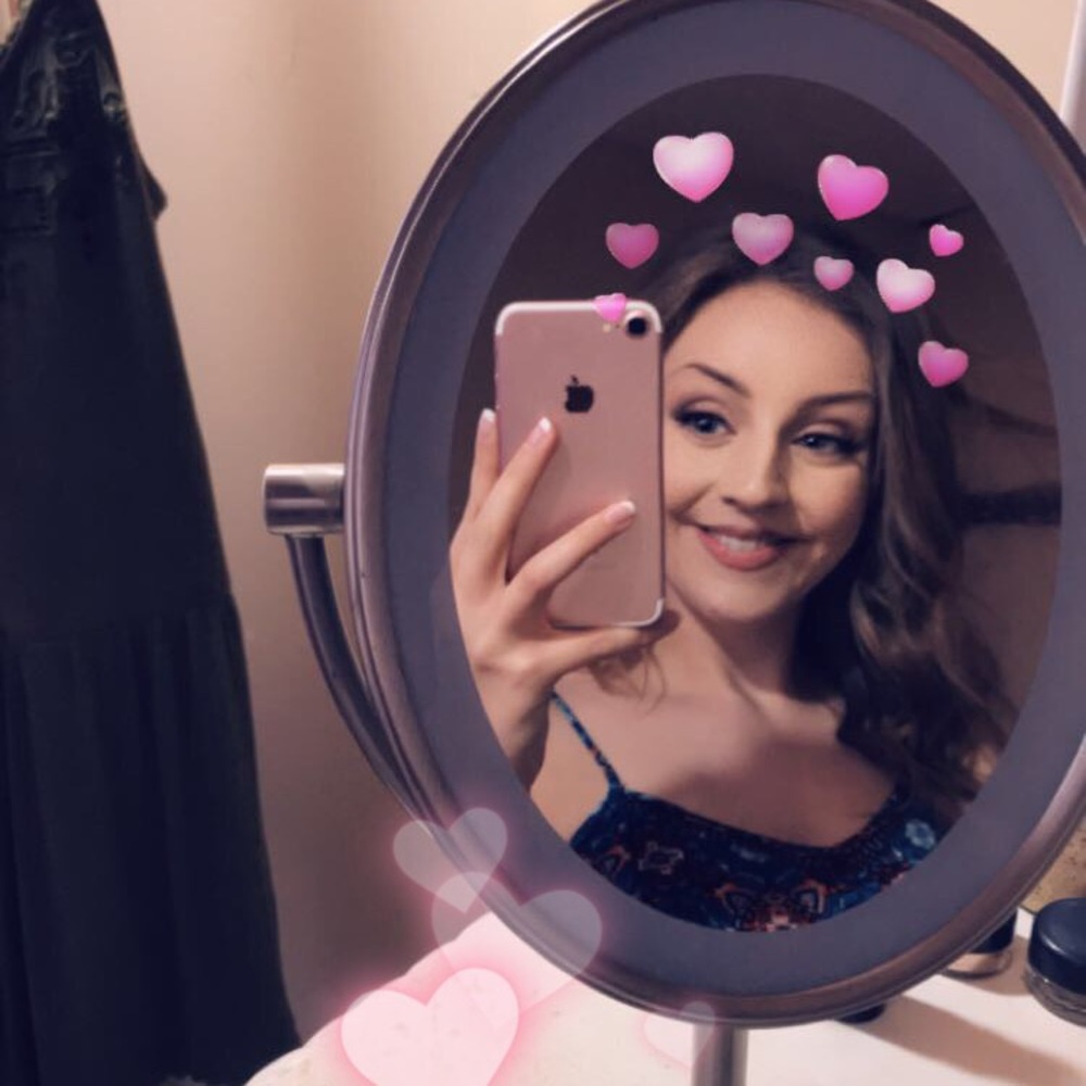 Meet your Posher, Paige